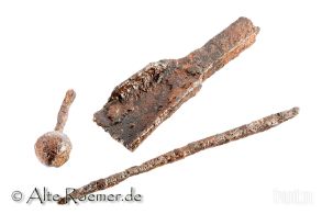 Gruppe von 3 Werkzeugen, Römerzeit bis Mittelalter
