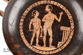 Etruskische Kylix mit rotfigurigem Tondo