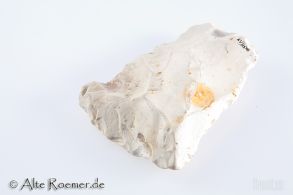 Flachgeschlagenes Scheibenbeil