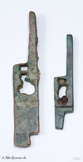 2 römische Schlossriegel