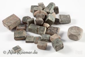 Händlerlot - 34 antike Gewichte aus Judaea