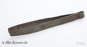 Römische Pinzette aus Bronze