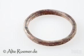 Römischer Glasarmreif aus Jericho