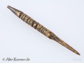 Kunstvolle Haarnadel aus Bronze