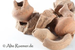 Gemischte Gruppe antiker Scherben