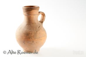 römischer Tonkrug mit Henkel