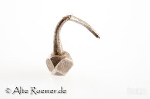 Römischer Ziernagel aus Silber