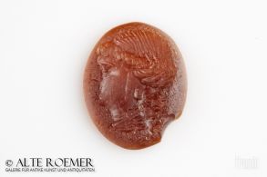 Römisches Intaglio mit Porträt einer Dame kaufen