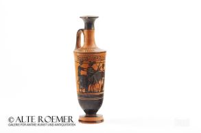 Attische schwarzfigurige Lekythos - Streitwagen mit Pferden