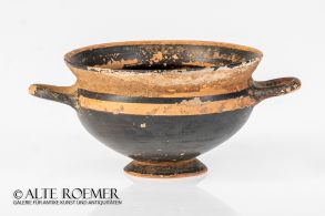 Greek skyphos: Italic imitation of Proto-Corinthian or Laconian pottery
