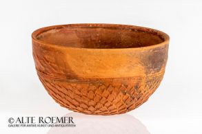 Megarian bowl with floral decoration