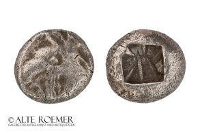 Silberobol mit Greifenprotome