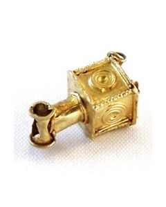 Römischer Anhänger aus Gold