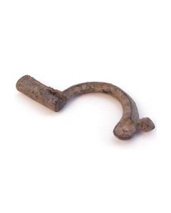 Frührömische Variante einer Aucissafibel