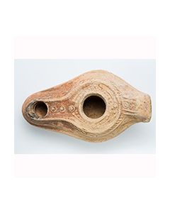 Byzantinische Öllampe mit hoch angesetztem Henkel