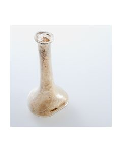 Farbloses antikes Glas
