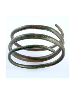 Massiver römischer Armreif aus Bronze