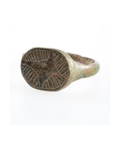 Frühchristlicher Fingerring mit Kreuzstempel