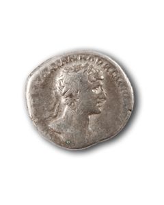 Denar des Hadrian - Pietas