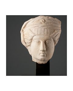 Portraitkopf einer Frau - Palmyra&#044; 2. Jh. n. Chr.