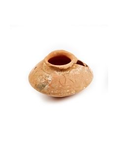 Italo-korinthische Pyxis mit drei eingeritzten Pferden
