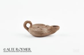 Hellenistic oil lamp manufactured in Asia Minor
